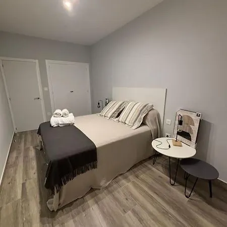 Moderno Piso En Torres סרגוסה