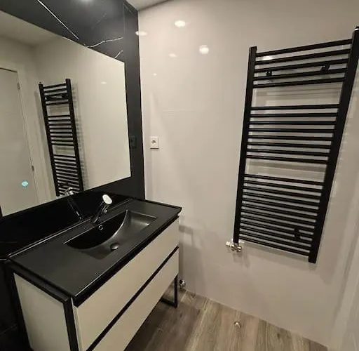 アパート Moderno Piso En Torres サラゴサ